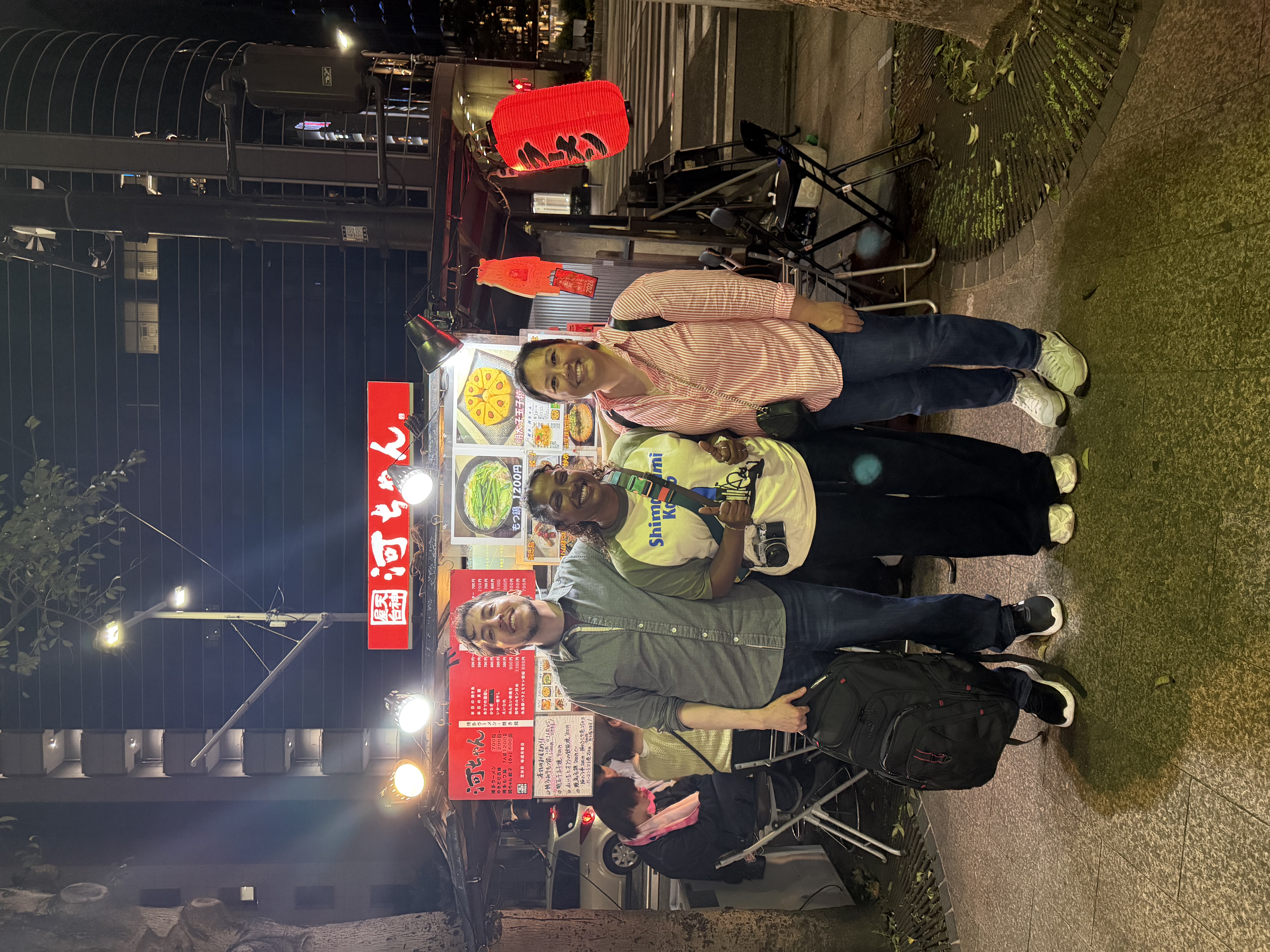 A Fukuoka Yatai Evening with Travelers from the US and Australia